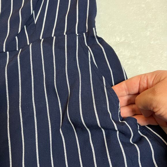 Old Navy Sleeveless Square Neck Cami Jumpsuit Size M NEW Pinstripe Nautical - Picture 7 of 9
